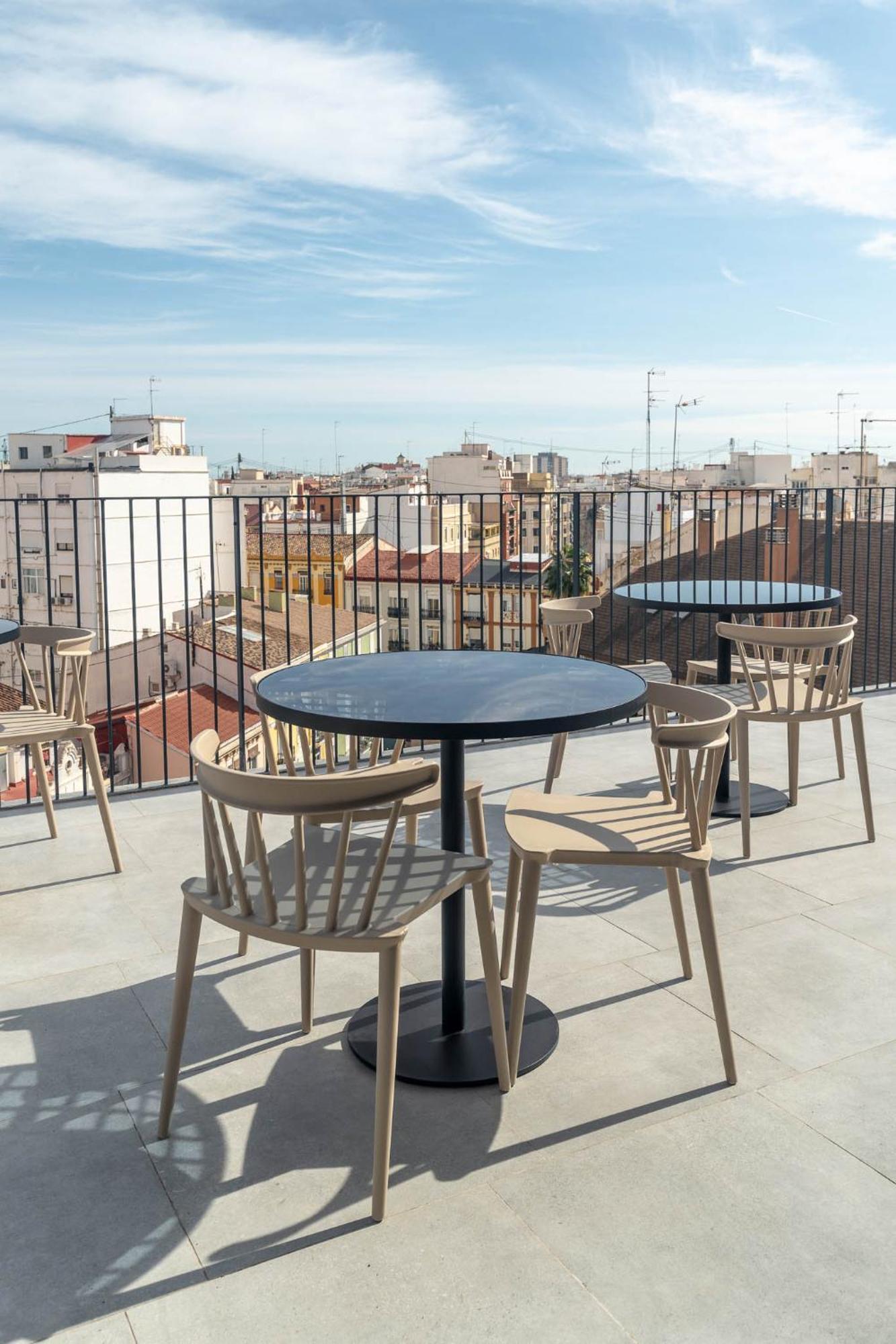 Limehome Valencia Carrer De Sant Jacint Exterior foto